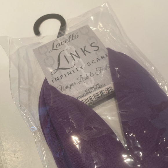 NWT Bundle of 2 Infinity Scarves - Picture 3 of 5